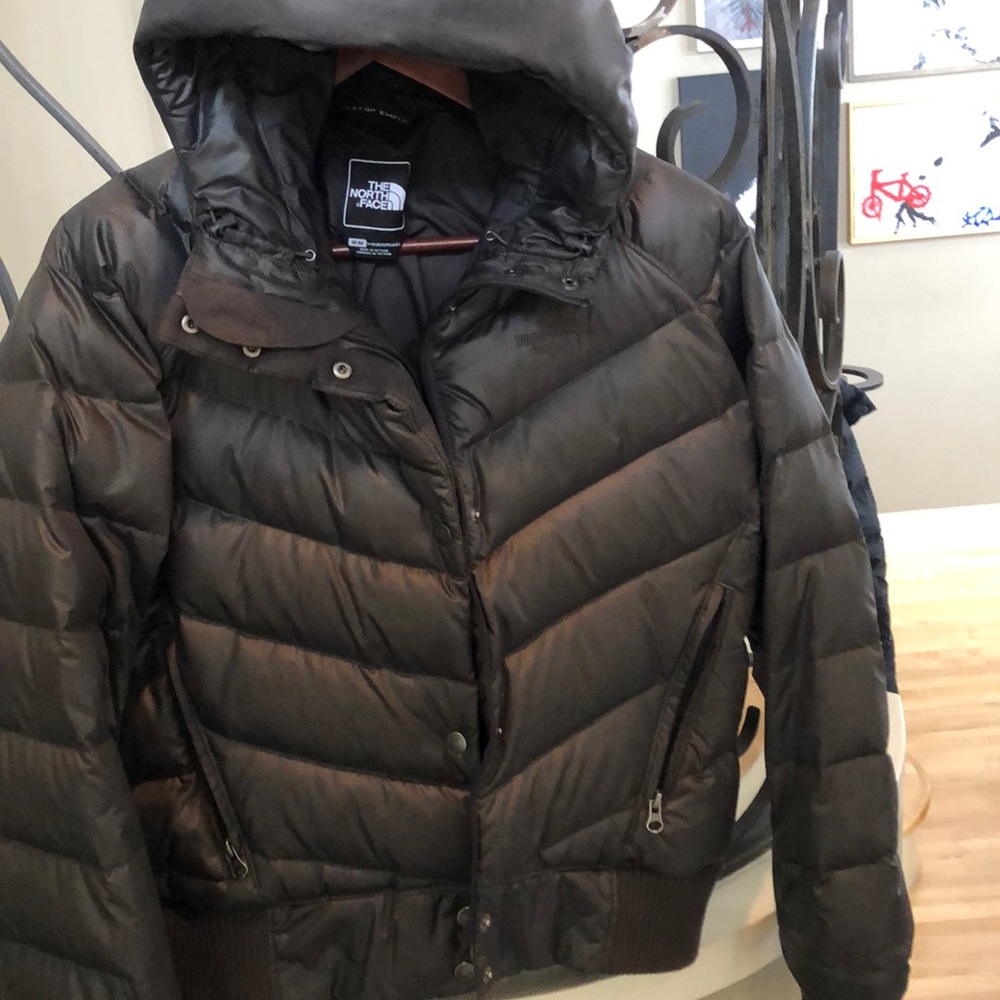 North Face puffy coat with hood. Dark Grey